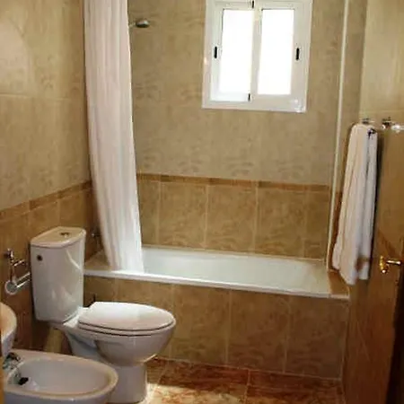 La Cinuelica Townhouse Holiday home